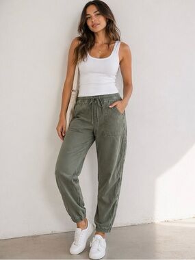 GAP Olive Green Utility Jogger Pants Women’s Medium Cargo Style Drawstring